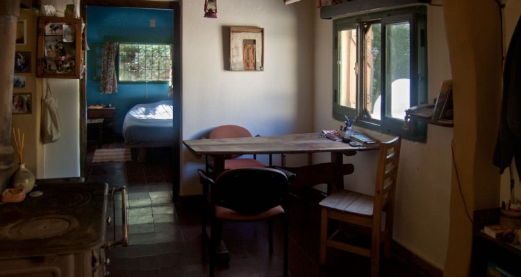 Comedor y Acceso al Dormitorio de la Casa de Campo